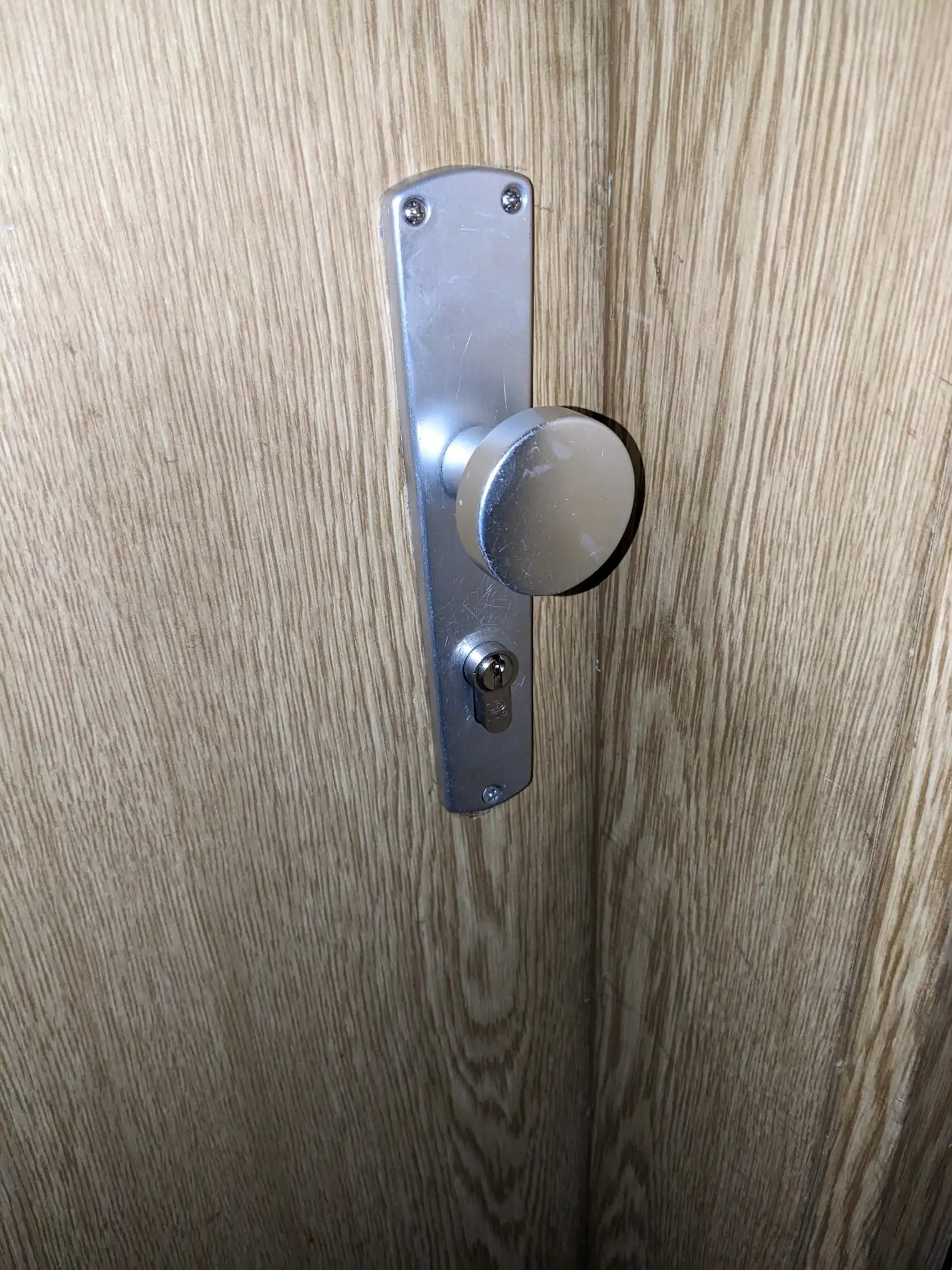 Professionelle Notöffnung einer Wohnungstür in Paderborn – beschädigungsfrei